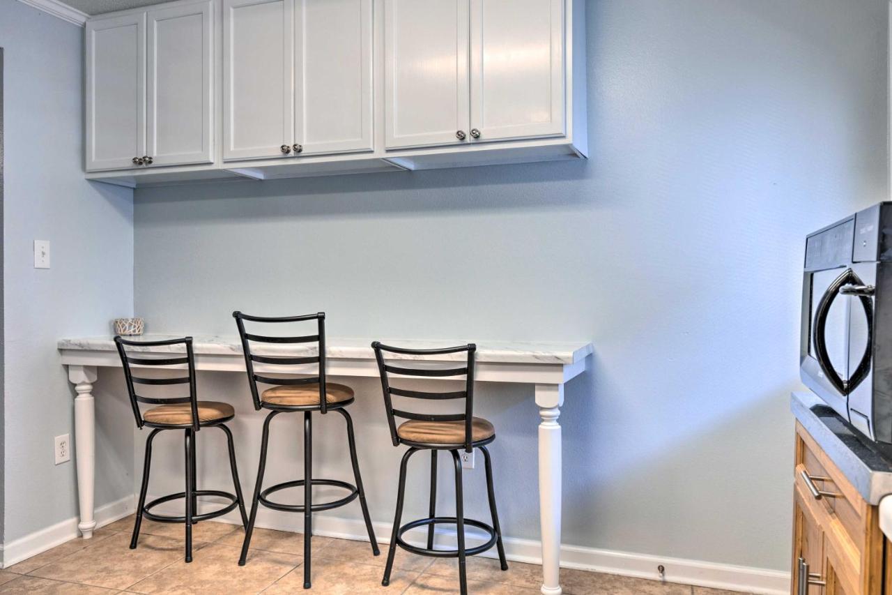 Downtown Gulf Shores Condo - 1 Block To Beach! Eksteriør bilde